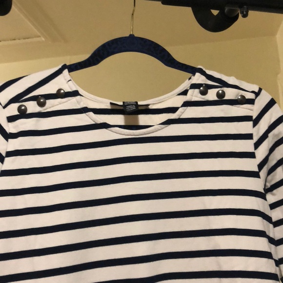 Preppy top - Picture 2 of 2